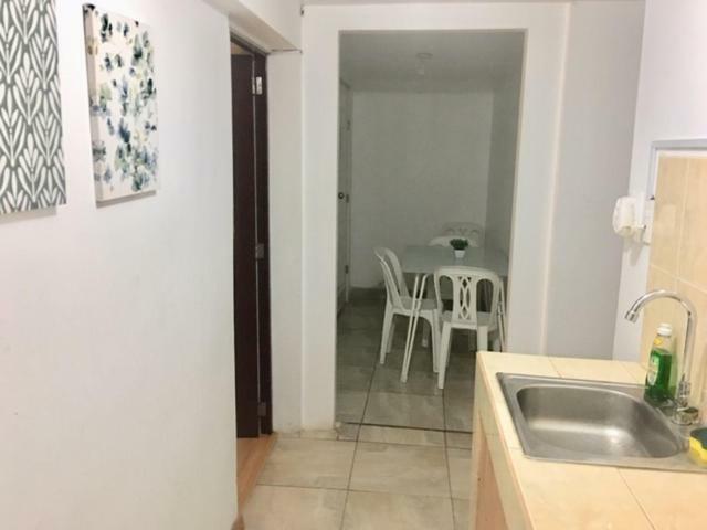 Lima Mini Aparts Monterrico - Cerca Embajada Eeuu Luaran gambar